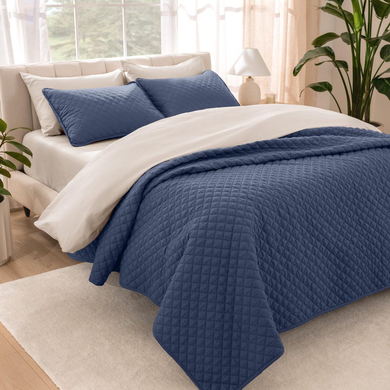 Bare Home طقم غطاء سرير بار هوم - حجم كينغ - ديكور سرير خفيف الوزن - بديل لحاف - غطاء سرير مبطن لجميع الفصول (كينغ، أزرق داكن) - Image 1